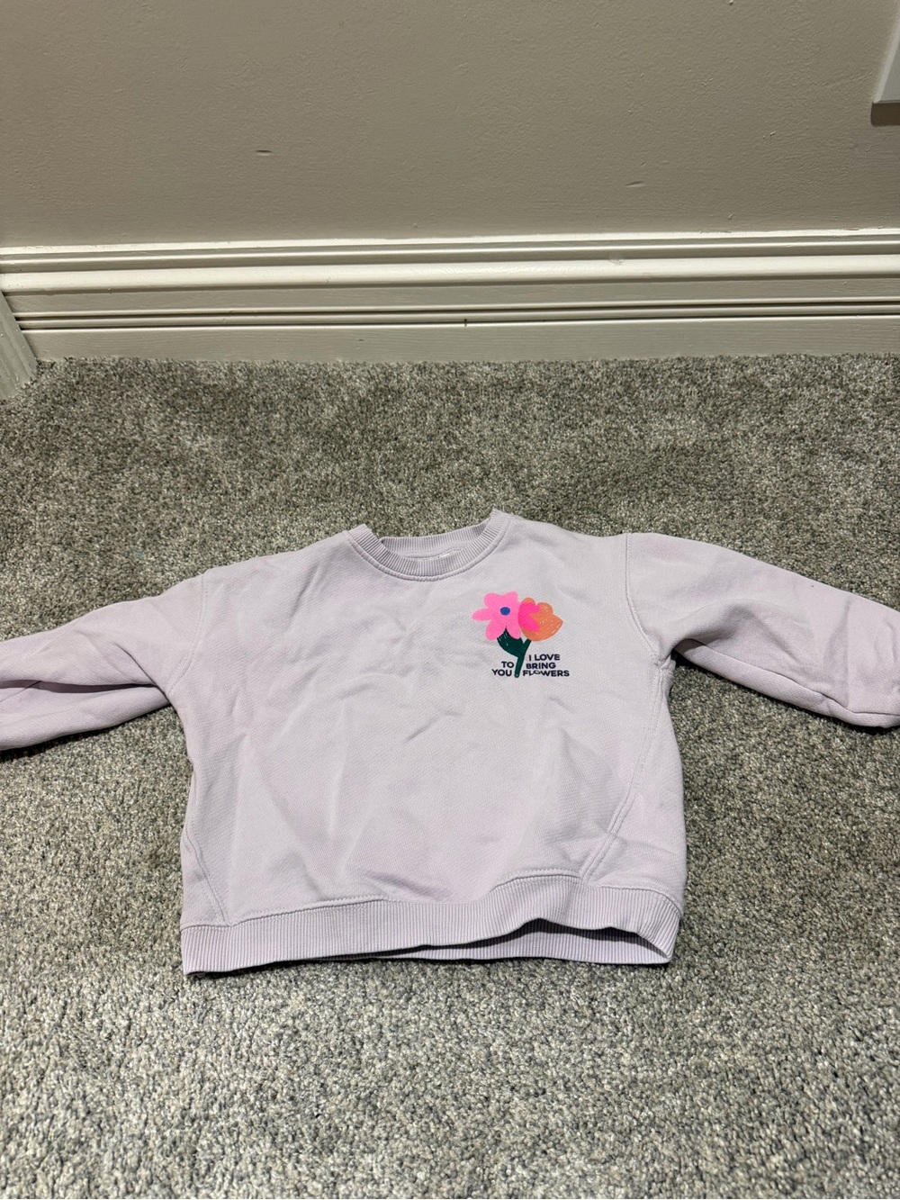 Zara Lavender Crewneck Sweatshirt with Pink & Orange Floral Accent